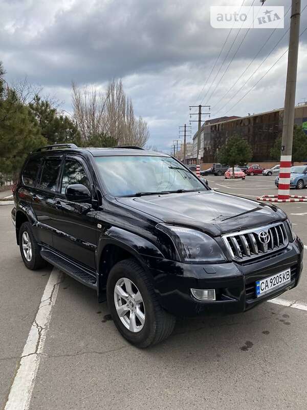 Внедорожник / Кроссовер Toyota Land Cruiser Prado 2005 в Саврани