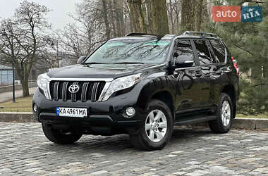 Внедорожник / Кроссовер Toyota Land Cruiser Prado 2016 в Сваляве