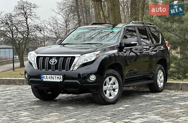 Внедорожник / Кроссовер Toyota Land Cruiser Prado 2016 в Сваляве