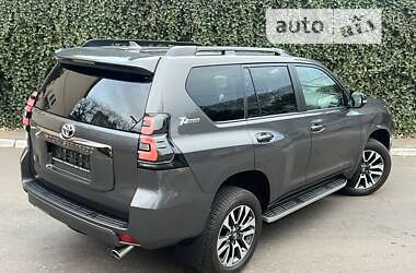 Внедорожник / Кроссовер Toyota Land Cruiser Prado 2022 в Киеве