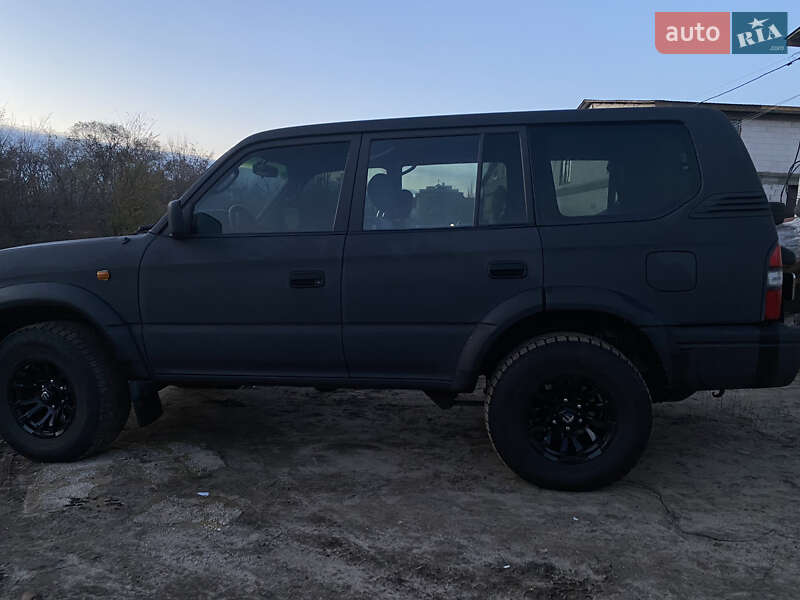 Позашляховик / Кросовер Toyota Land Cruiser Prado 1997 в Києві