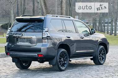 Внедорожник / Кроссовер Toyota Land Cruiser Prado 2021 в Киеве