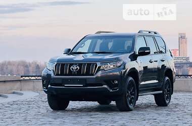 Внедорожник / Кроссовер Toyota Land Cruiser Prado 2021 в Киеве