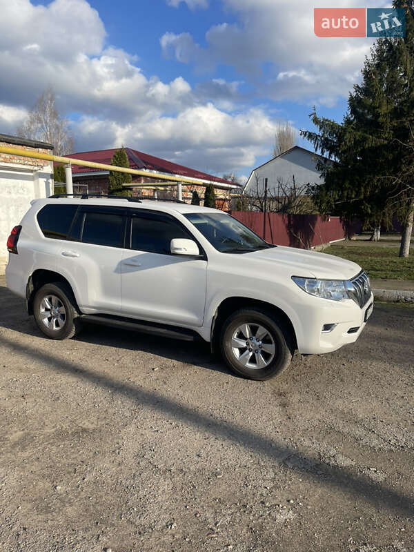 Внедорожник / Кроссовер Toyota Land Cruiser Prado 2019 в Одессе