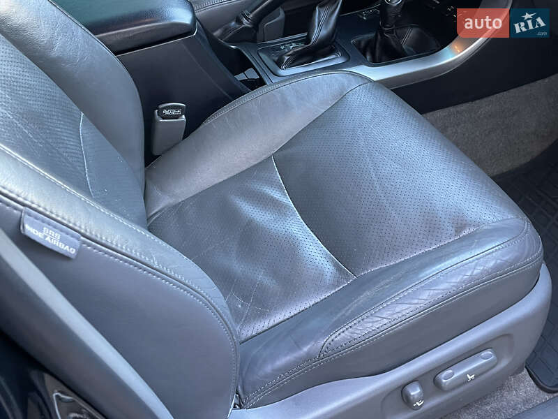 Внедорожник / Кроссовер Toyota Land Cruiser Prado 2007 в Богуславе