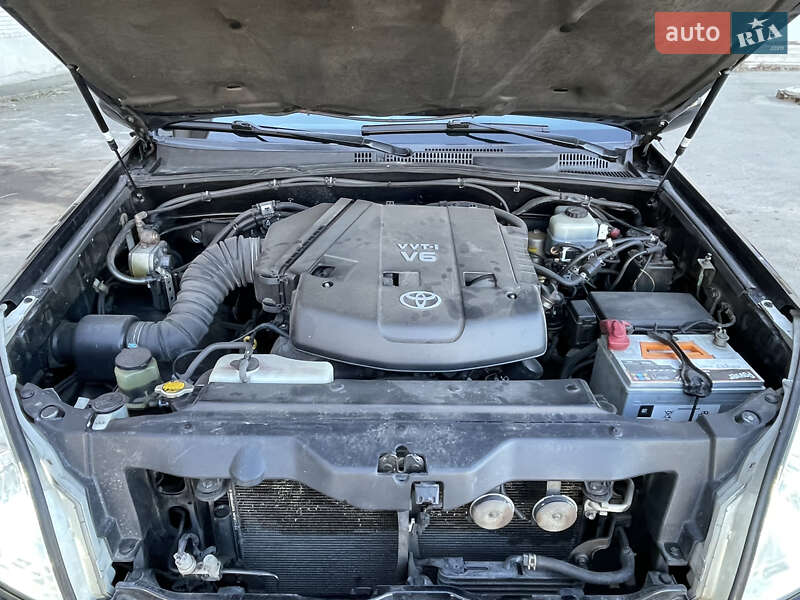 Внедорожник / Кроссовер Toyota Land Cruiser Prado 2007 в Богуславе