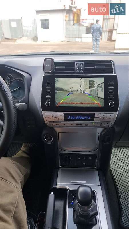 Позашляховик / Кросовер Toyota Land Cruiser Prado 2021 в Харкові