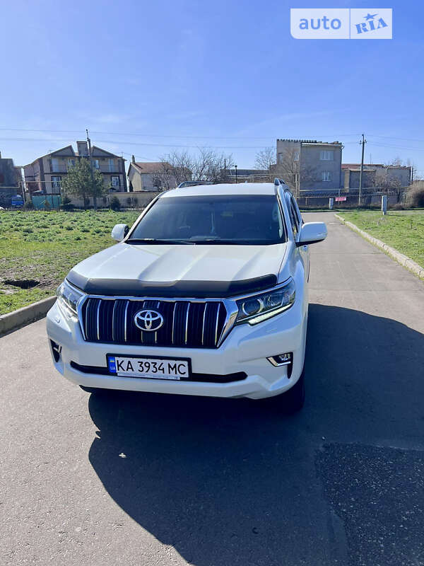 Внедорожник / Кроссовер Toyota Land Cruiser Prado 2021 в Одессе