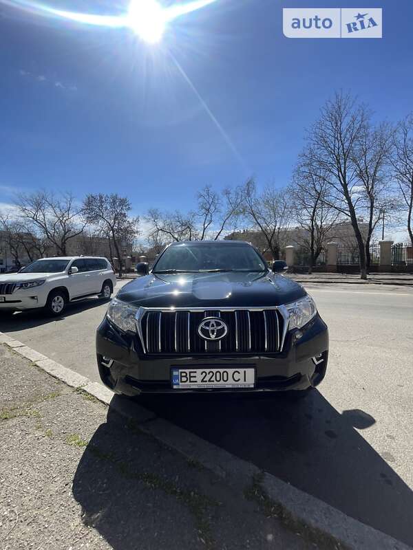 Внедорожник / Кроссовер Toyota Land Cruiser Prado 2019 в Николаеве