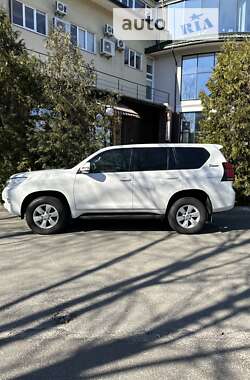 Позашляховик / Кросовер Toyota Land Cruiser Prado 2021 в Софіївській Борщагівці