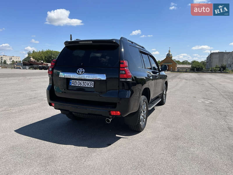 Внедорожник / Кроссовер Toyota Land Cruiser Prado 2018 в Виннице