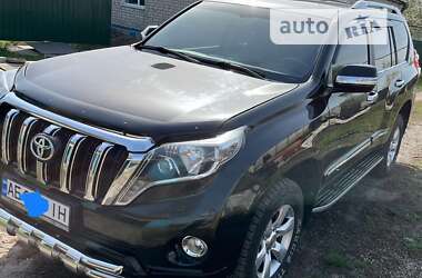 Внедорожник / Кроссовер Toyota Land Cruiser Prado 2010 в Днепре