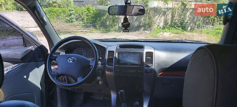 Внедорожник / Кроссовер Toyota Land Cruiser Prado 2005 в Каменском
