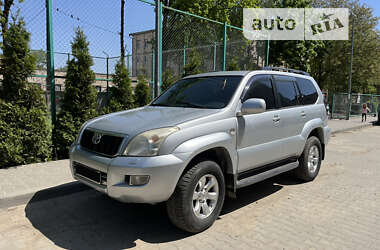 Внедорожник / Кроссовер Toyota Land Cruiser Prado 2004 в Черновцах