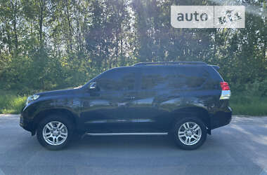 Позашляховик / Кросовер Toyota Land Cruiser Prado 2010 в Гостомелі