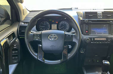Внедорожник / Кроссовер Toyota Land Cruiser Prado 2015 в Днепре