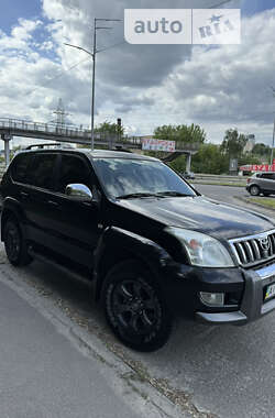 Внедорожник / Кроссовер Toyota Land Cruiser Prado 2005 в Киеве