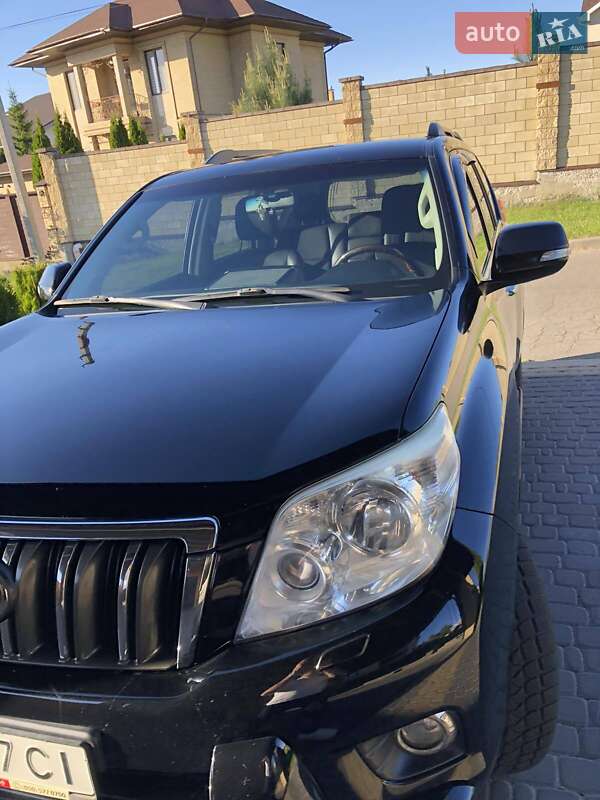 Внедорожник / Кроссовер Toyota Land Cruiser Prado 2010 в Харькове фото 2 Внедорожник / Кроссовер Toyota Land Cruiser Prado 2010 в Харькове