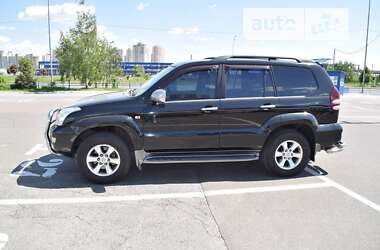 Позашляховик / Кросовер Toyota Land Cruiser Prado 2005 в Києві