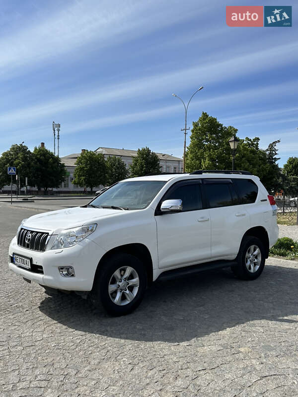 Внедорожник / Кроссовер Toyota Land Cruiser Prado 2011 в Днепре