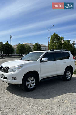 Внедорожник / Кроссовер Toyota Land Cruiser Prado 2011 в Днепре