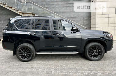 Внедорожник / Кроссовер Toyota Land Cruiser Prado 2021 в Киеве