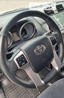 Позашляховик / Кросовер Toyota Land Cruiser Prado 2014 в Харкові