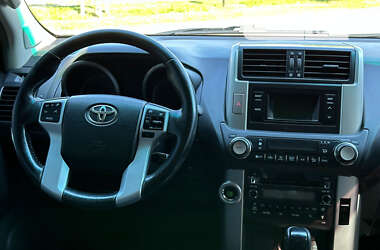 Внедорожник / Кроссовер Toyota Land Cruiser Prado 2010 в Верховине