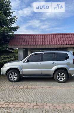 Позашляховик / Кросовер Toyota Land Cruiser Prado 2007 в Києві