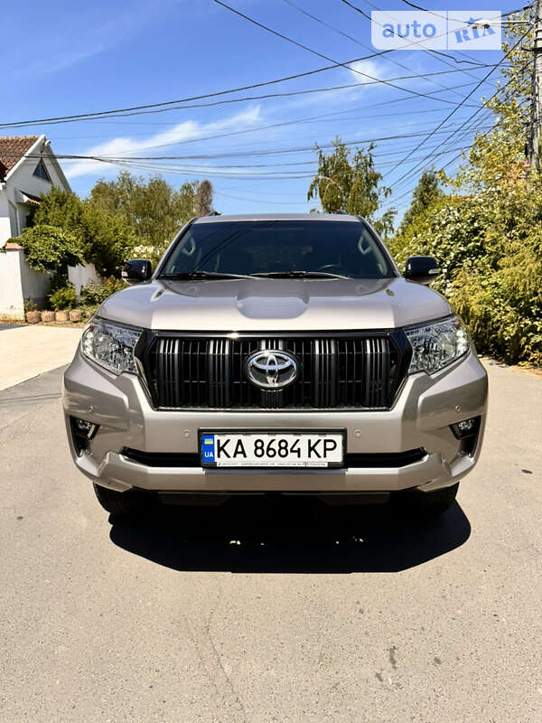 Внедорожник / Кроссовер Toyota Land Cruiser Prado 2018 в Одессе