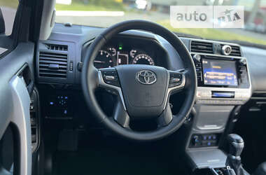 Внедорожник / Кроссовер Toyota Land Cruiser Prado 2020 в Днепре