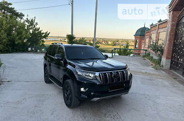 Внедорожник / Кроссовер Toyota Land Cruiser Prado 2019 в Николаеве