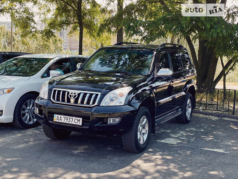 Позашляховик / Кросовер Toyota Land Cruiser Prado 2007 в Києві