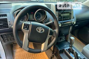 Внедорожник / Кроссовер Toyota Land Cruiser Prado 2012 в Виннице