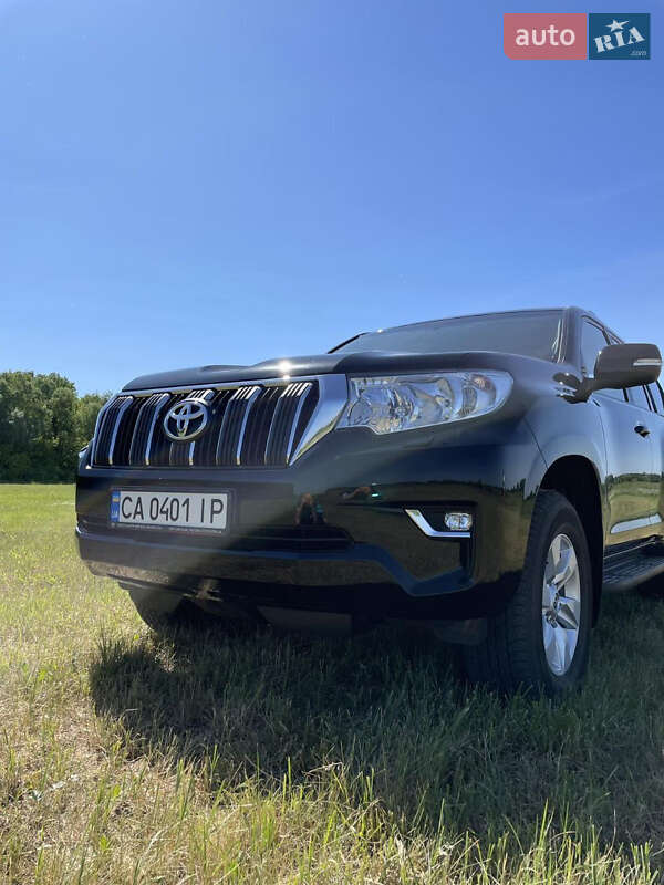 Внедорожник / Кроссовер Toyota Land Cruiser Prado 2022 в Черкассах