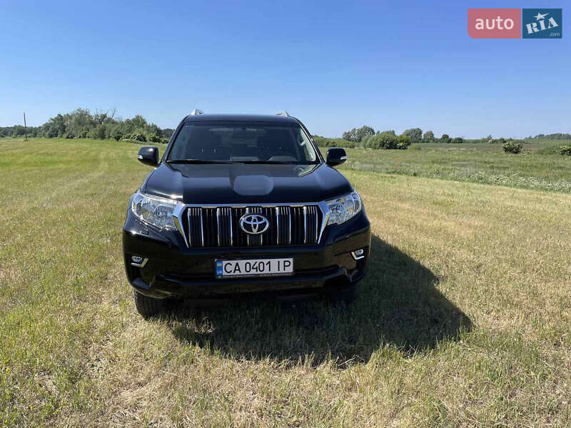 Внедорожник / Кроссовер Toyota Land Cruiser Prado 2022 в Черкассах