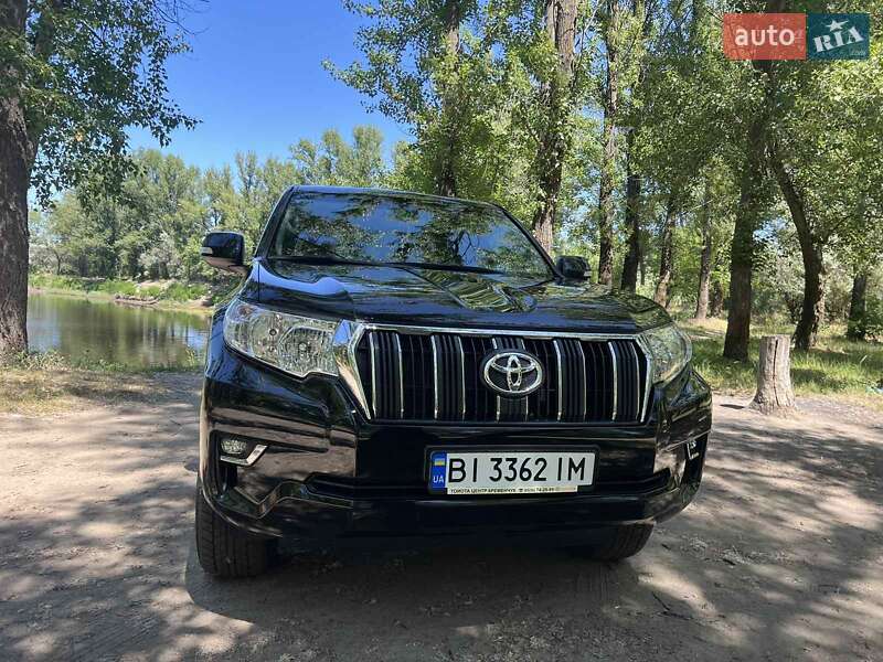 Внедорожник / Кроссовер Toyota Land Cruiser Prado 2018 в Кременчуге