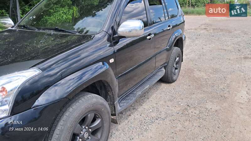 Внедорожник / Кроссовер Toyota Land Cruiser Prado 2004 в Чернигове