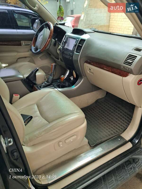 Внедорожник / Кроссовер Toyota Land Cruiser Prado 2004 в Чернигове