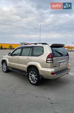 Внедорожник / Кроссовер Toyota Land Cruiser Prado 2007 в 