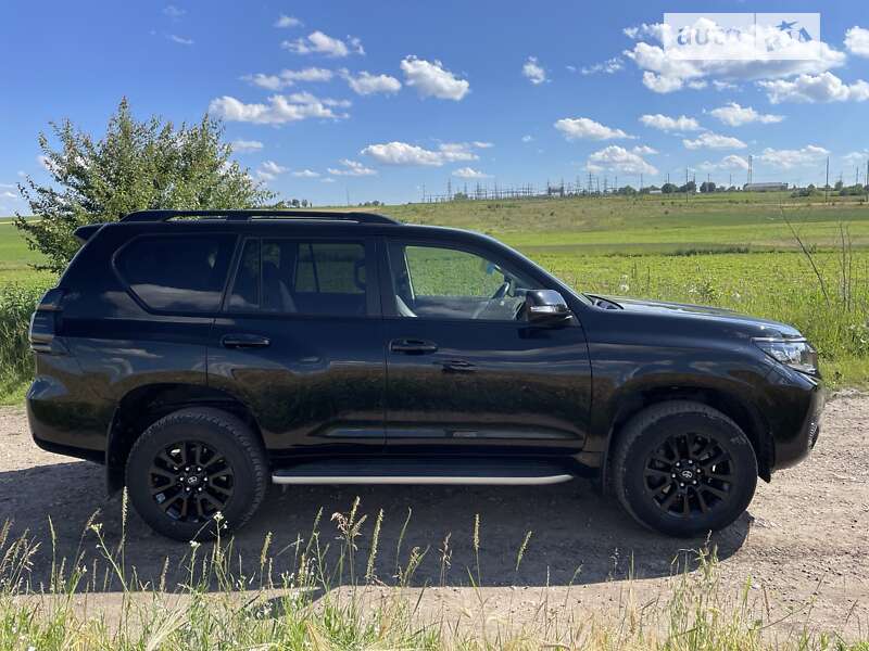 Позашляховик / Кросовер Toyota Land Cruiser Prado 2021 в Тернополі