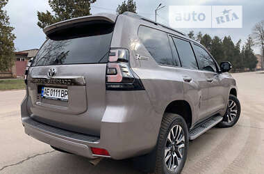 Позашляховик / Кросовер Toyota Land Cruiser Prado 2022 в Києві