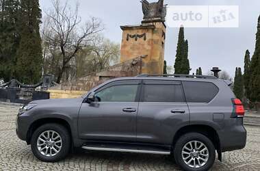 Внедорожник / Кроссовер Toyota Land Cruiser Prado 2019 в Львове
