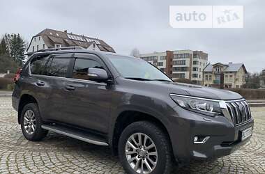 Позашляховик / Кросовер Toyota Land Cruiser Prado 2019 в Львові