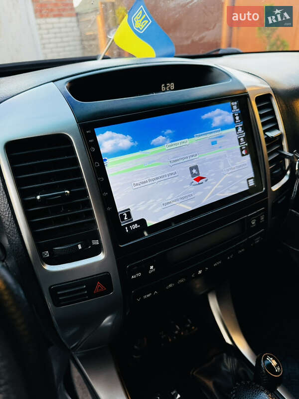 Внедорожник / Кроссовер Toyota Land Cruiser Prado 2005 в Ахтырке