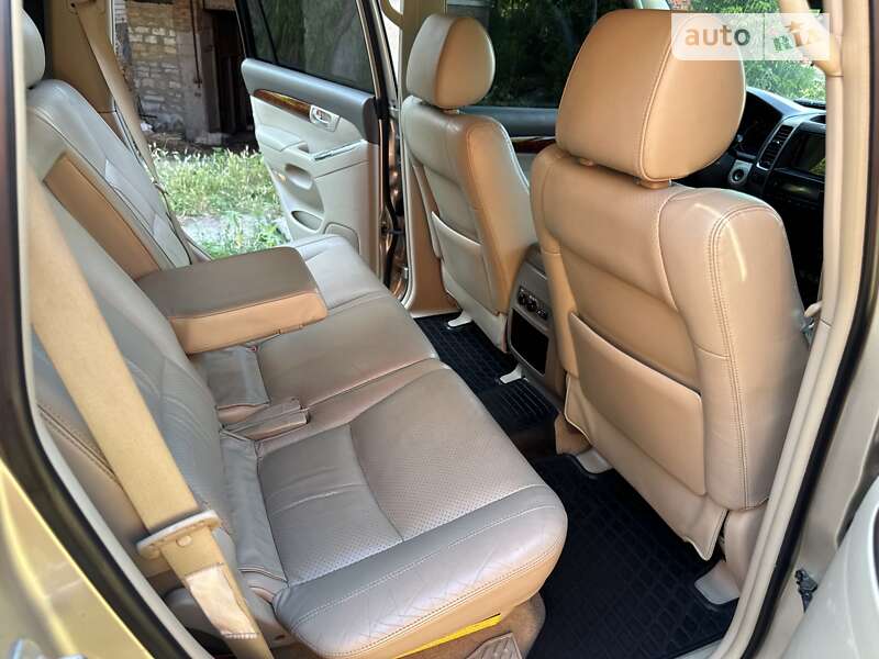 Внедорожник / Кроссовер Toyota Land Cruiser Prado 2006 в Одессе