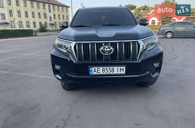 Внедорожник / Кроссовер Toyota Land Cruiser Prado 2019 в Каменском