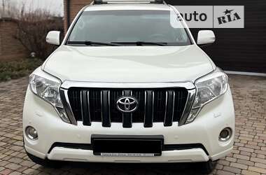 Внедорожник / Кроссовер Toyota Land Cruiser Prado 2014 в Киеве