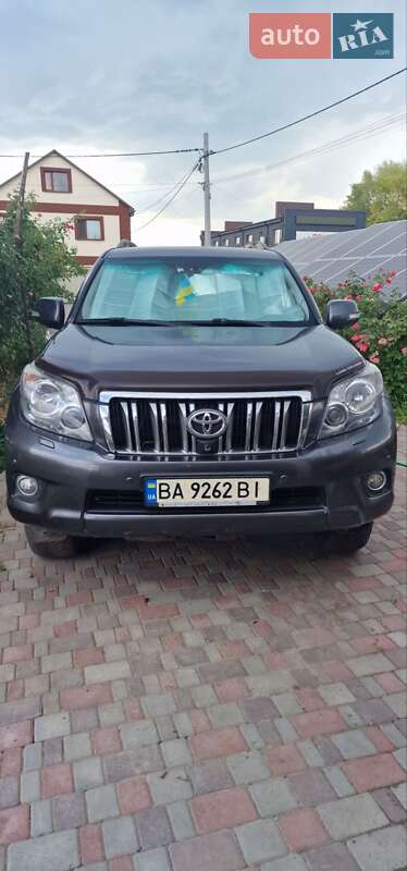 Внедорожник / Кроссовер Toyota Land Cruiser Prado 2012 в Кропивницком