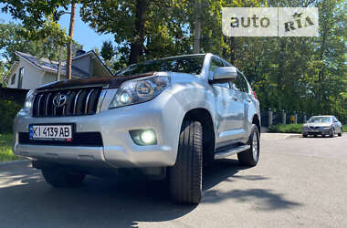 Внедорожник / Кроссовер Toyota Land Cruiser Prado 2011 в Киеве